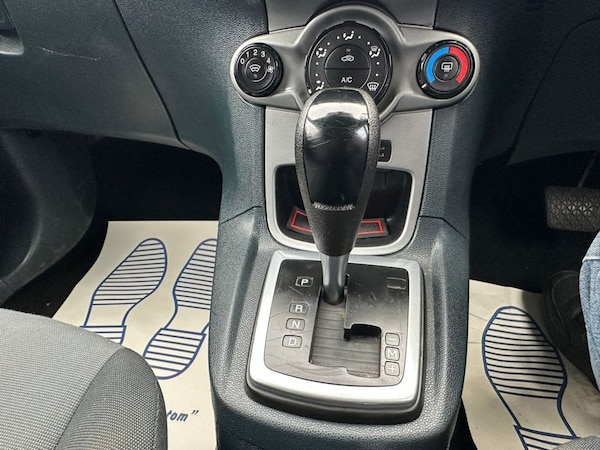 Used Ford Fiesta 2009 for sale - 76228946: Photo 21