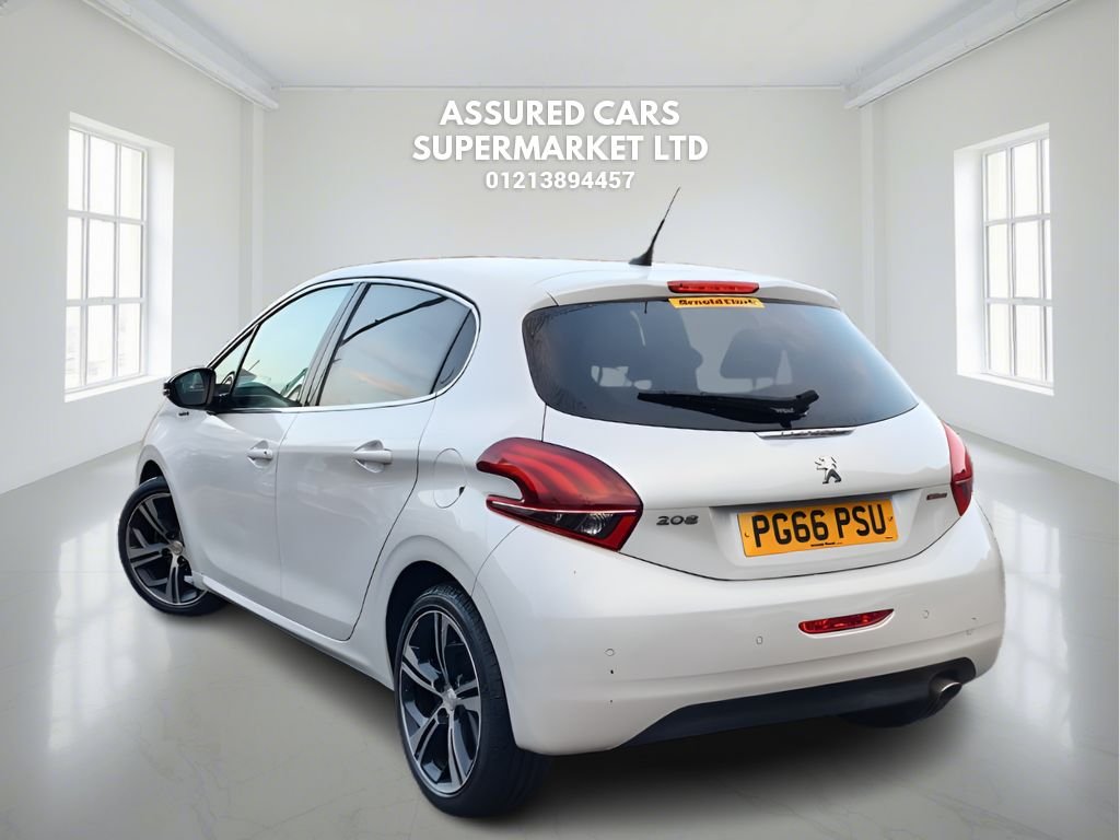 Used Peugeot 208 2017 for sale - 76784258: Photo 11