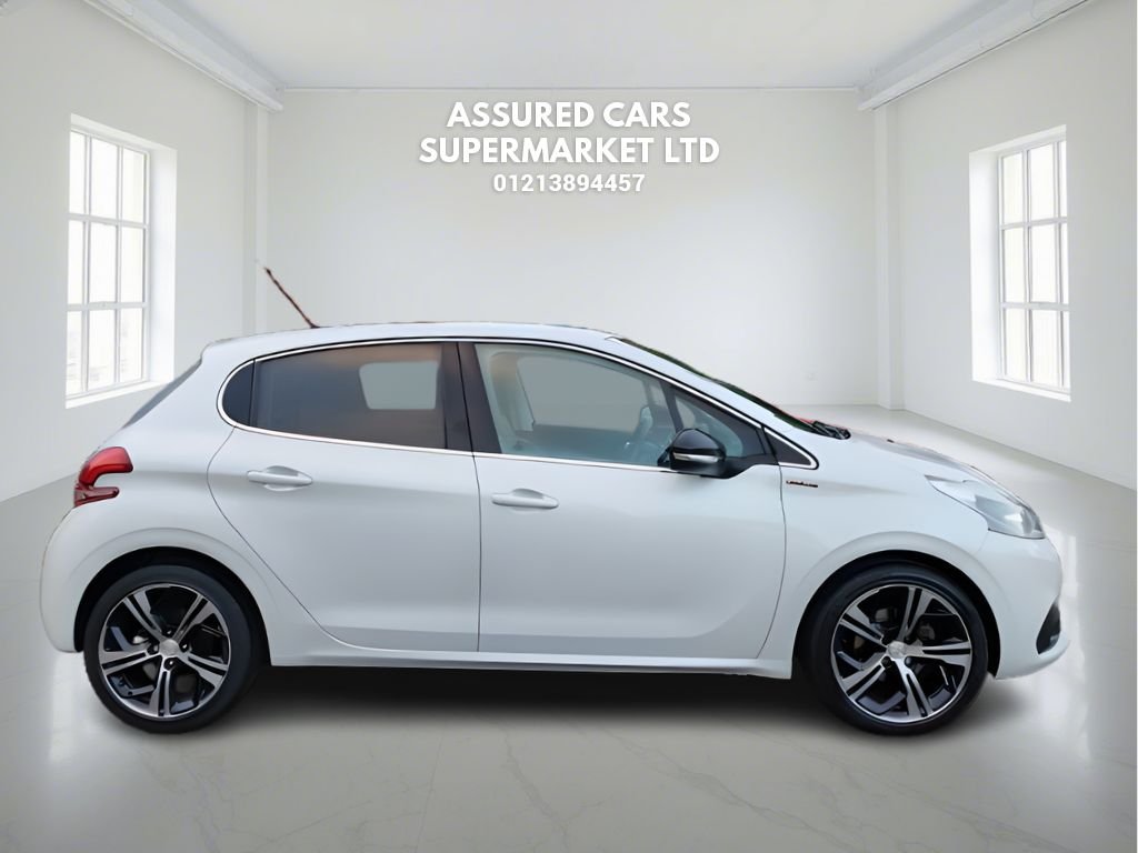 Used Peugeot 208 2017 for sale - 76784258: Photo 7