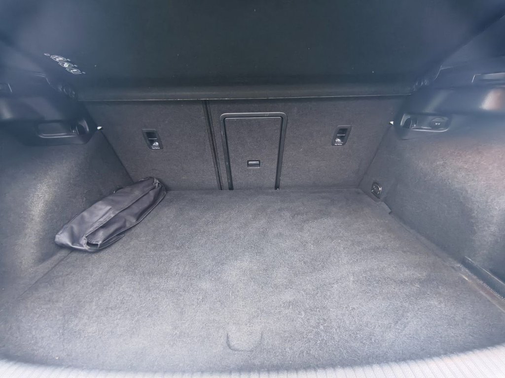 Used Volkswagen Golf 2015 for sale - 77226779: Photo 30