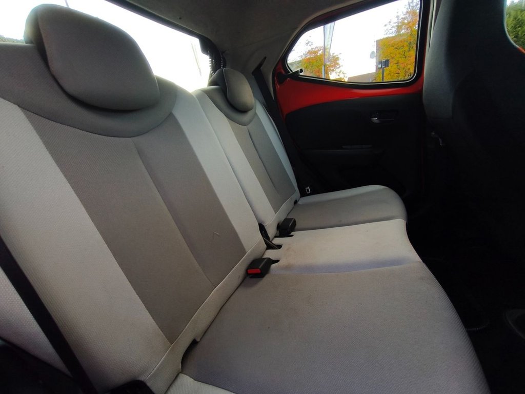 Used Toyota AYGO 2014 for sale - 76395672: Photo 15