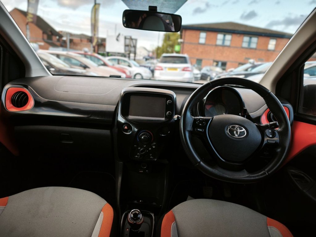 Used Toyota AYGO 2014 for sale - 76395672: Photo 7