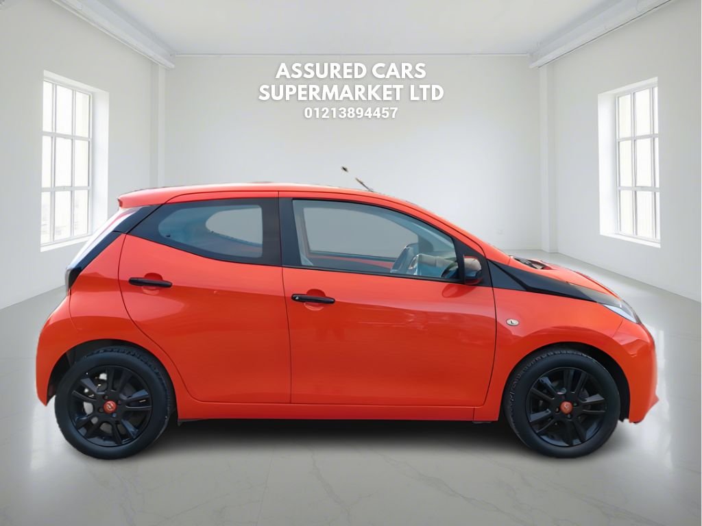 Used Toyota AYGO 2014 for sale - 76395672: Photo 8