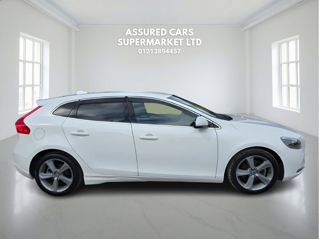 Used Volvo V40 2025 for sale - 76139531: Photo 7
