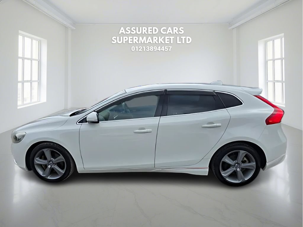 Used Volvo V40 2025 for sale - 76139531: Photo 8