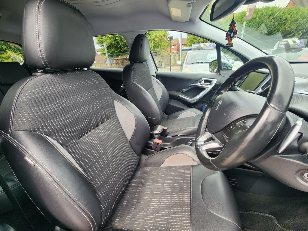 Used Peugeot 2008 2014 for sale - 76139476: Photo 12