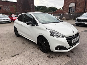 Used Peugeot 208 2017 for sale - 78810139: Photo