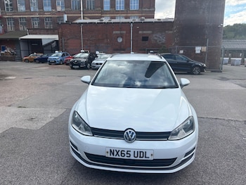 Used Volkswagen Golf 2015 for sale - 79602354: Photo