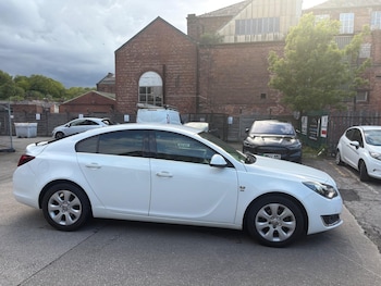 Used Vauxhall Insignia 2015 for sale - 78654357: Photo
