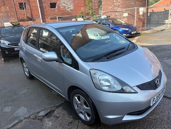 Used Honda Jazz 2010 for sale - 79062109: Photo