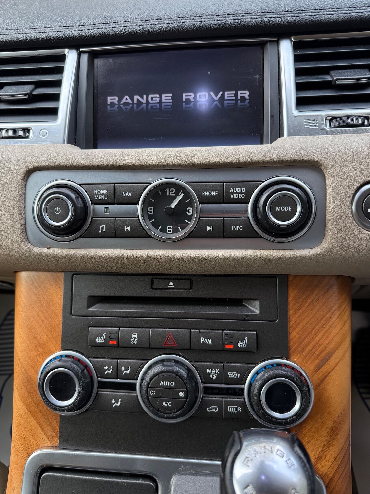 Used Land Rover Range Rover Sport 2011 for sale - 76994435: Photo 22