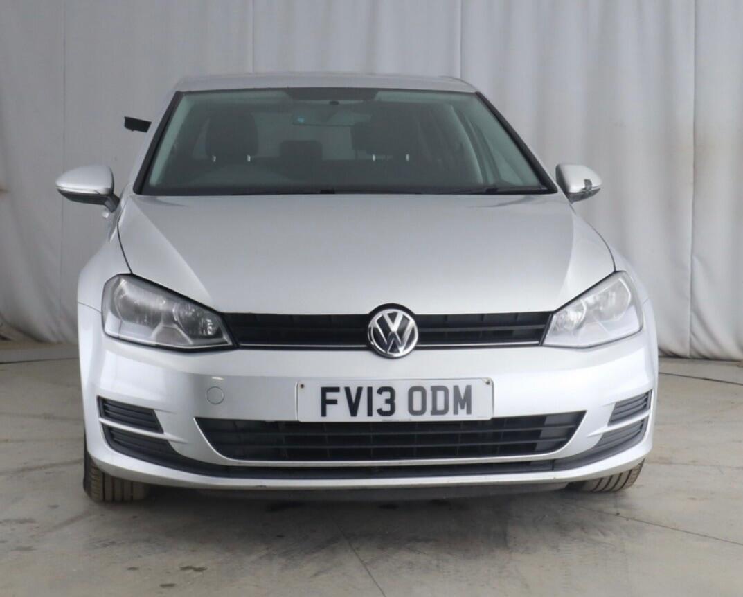 Used Volkswagen Golf 2013 for sale - 77255492: Photo 2