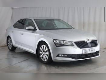 Used Skoda Superb 2017 for sale - 77253633: Photo