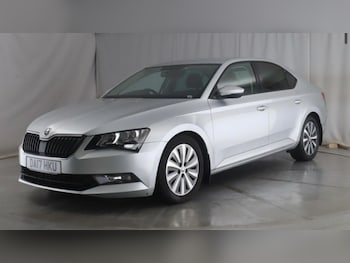 Used Skoda Superb 2017 for sale - 77253633: Photo