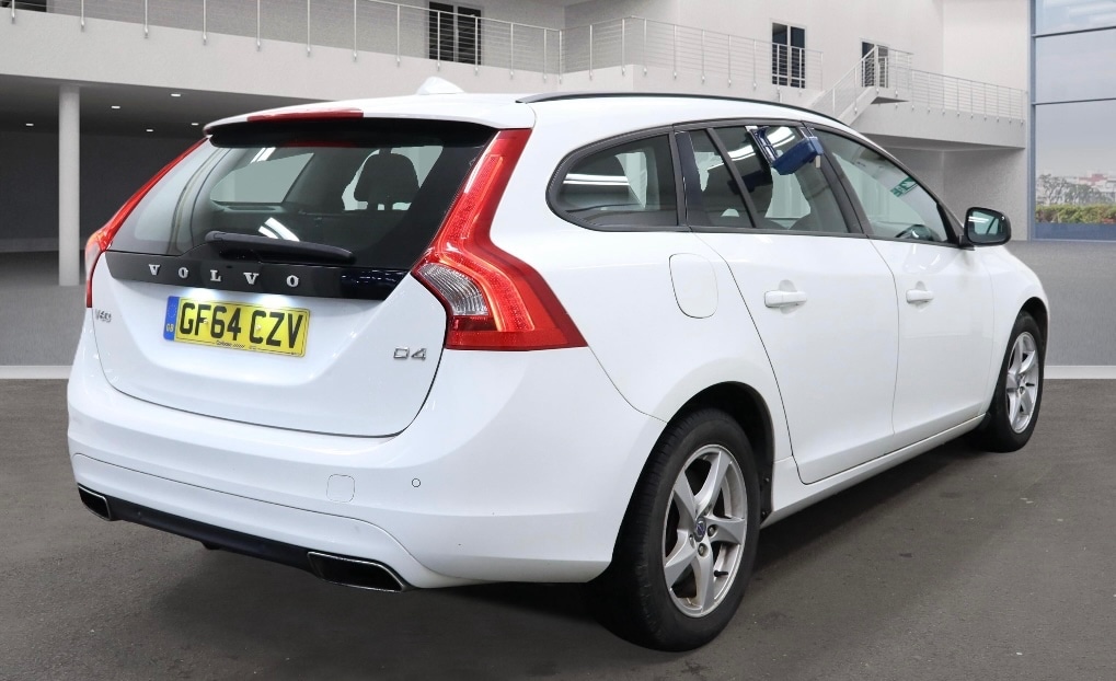 Used Volvo V60 2014 for sale - 77127678: Photo 5