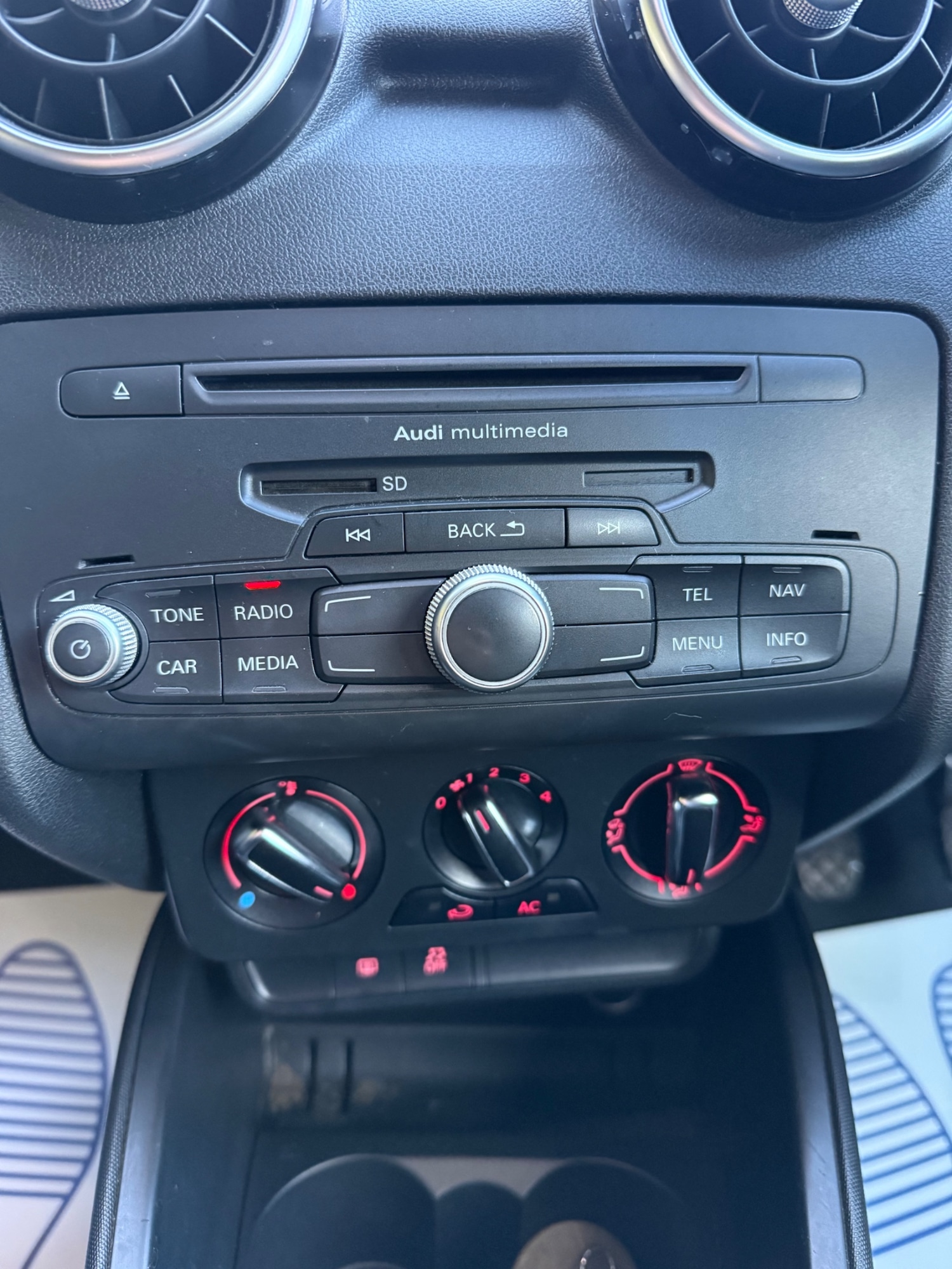 Used Audi A1 2012 for sale - 77044569: Photo 20