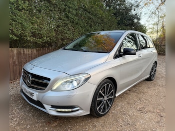 Used Mercedes-Benz B Class 2014 for sale - 77044552: Photo