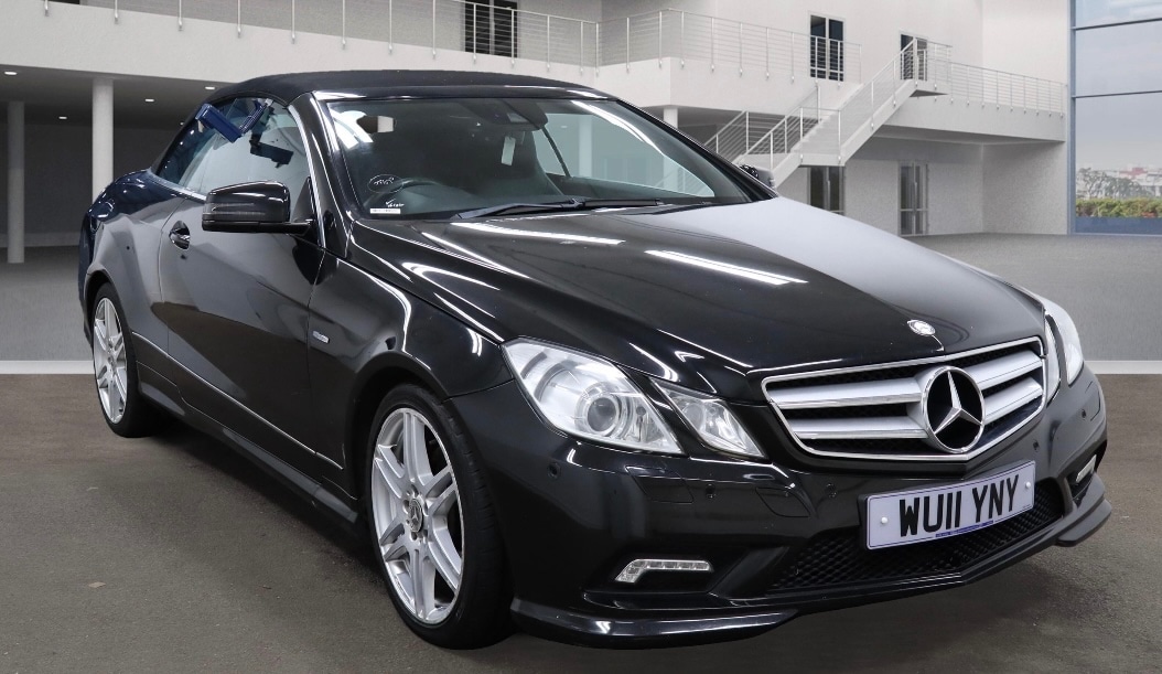 Used Mercedes-Benz E Class 2011 for sale - 77167695: Photo 2