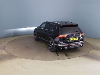 Used Volkswagen Tiguan Allspace 2022 for sale - 79587191: Photo