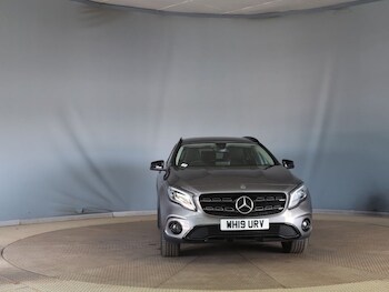 Used Mercedes-Benz GLA 2019 for sale - 79587204: Photo