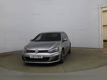 Used Volkswagen Golf 2017 for sale - 79632548: Photo