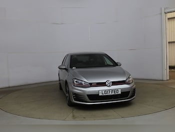 Used Volkswagen Golf 2017 for sale - 79586994: Photo
