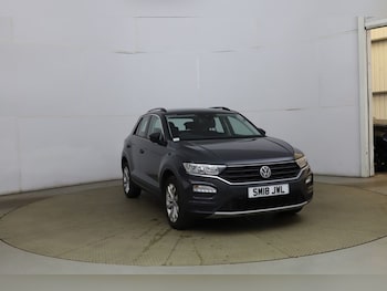 Used Volkswagen T-Roc 2018 for sale - 79587686: Photo