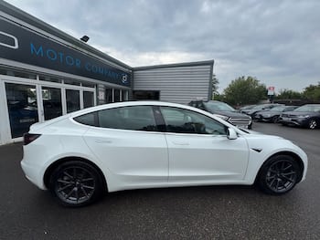 Used Tesla Model 3 2019 for sale - 79741865: Photo