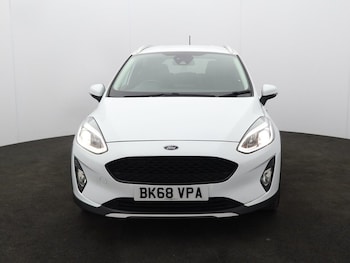 Used Ford Fiesta 2018 for sale - 79586946: Photo