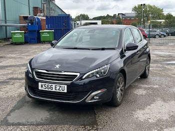 Used Peugeot 308 2016 for sale - 79587186: Photo