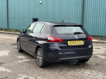 Used Peugeot 308 2016 for sale - 79587186: Photo
