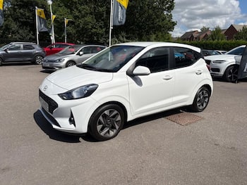 Used Hyundai i10 2024 for sale - 79741916: Photo