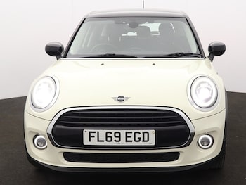 Used MINI Hatch 2019 for sale - 79586936: Photo