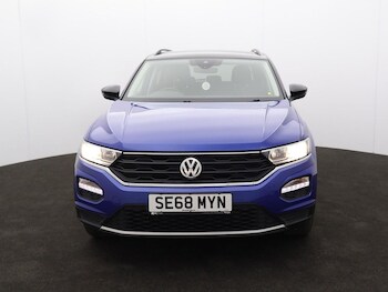 Used Volkswagen T-Roc 2019 for sale - 79587177: Photo