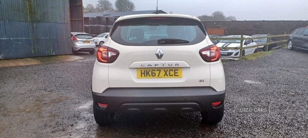 Used Renault Captur 2018 for sale - 76840107: Photo 15