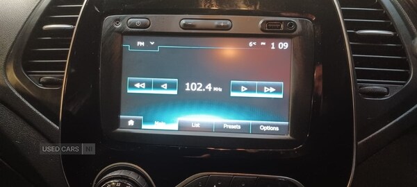 Used Renault Captur 2018 for sale - 76840107: Photo 19