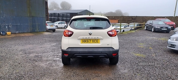 Used Renault Captur 2018 for sale - 76840107: Photo 3