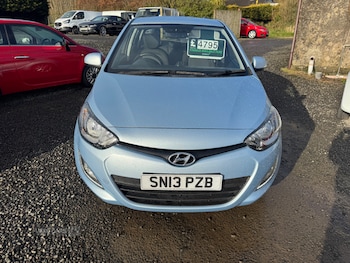 Used Hyundai i20 2013 for sale - 78020907: Photo