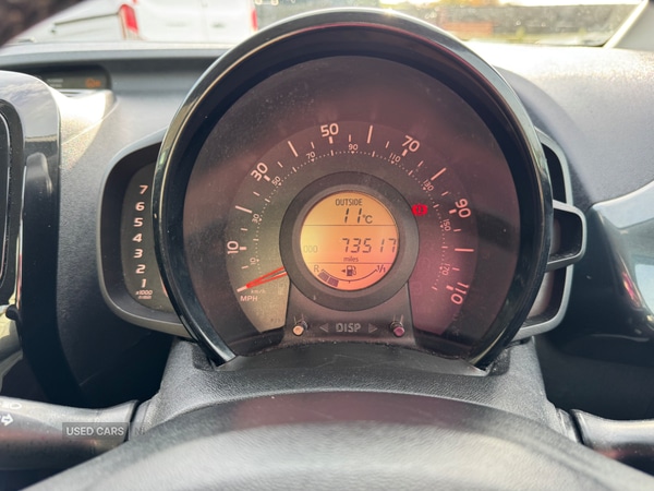 Used Toyota AYGO 2015 for sale - 76371898: Photo 32