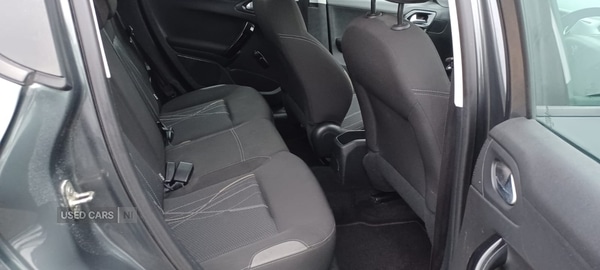 Used Peugeot 208 2013 for sale - 76927373: Photo 12