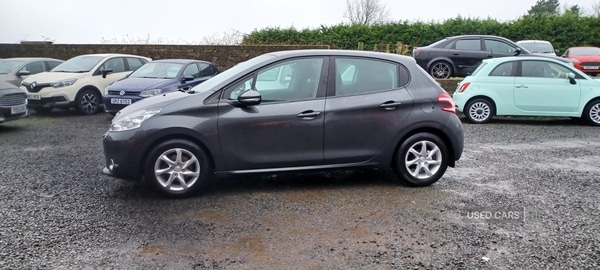 Used Peugeot 208 2013 for sale - 76927373: Photo 6