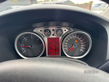 Used Ford Focus 2011 for sale - 76190323: Photo