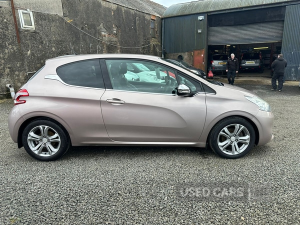 Used Peugeot 208 2012 for sale - 78073549: Photo 2