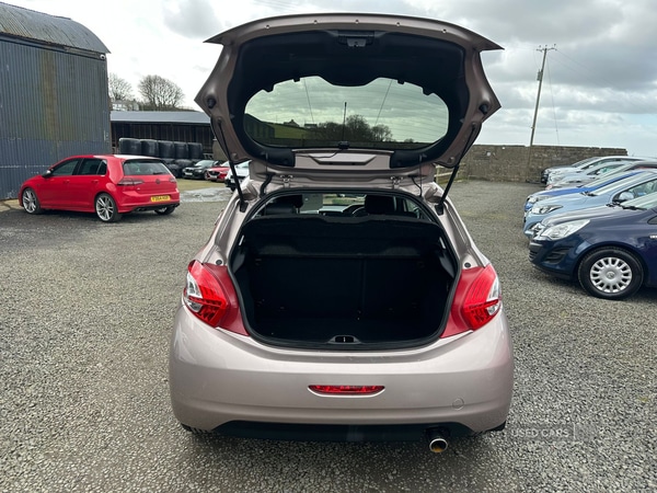 Used Peugeot 208 2012 for sale - 78073549: Photo 7