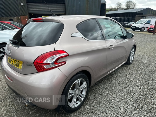 Used Peugeot 208 2012 for sale - 78073549: Photo 8