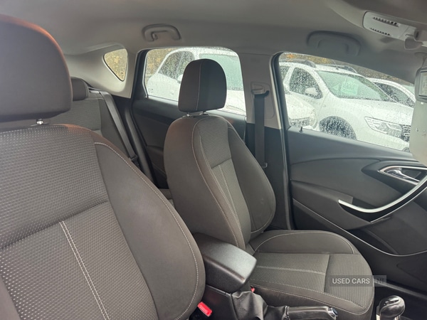 Used Vauxhall Astra 2013 for sale - 77441833: Photo 22