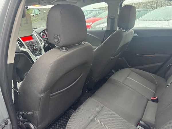 Used Vauxhall Astra 2013 for sale - 77441833: Photo 8