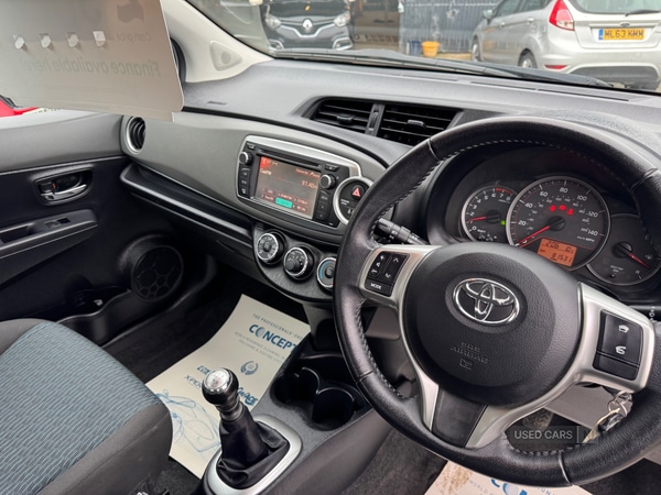 Used Toyota Yaris 2012 for sale - 76308778: Photo 30