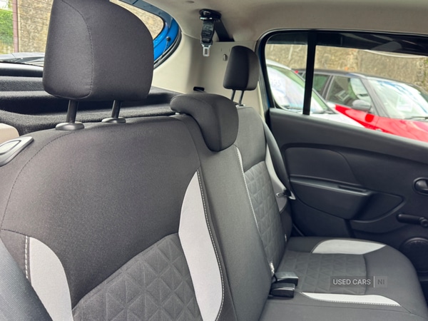 Used Dacia Sandero Stepway 2015 for sale - 76190341: Photo 25