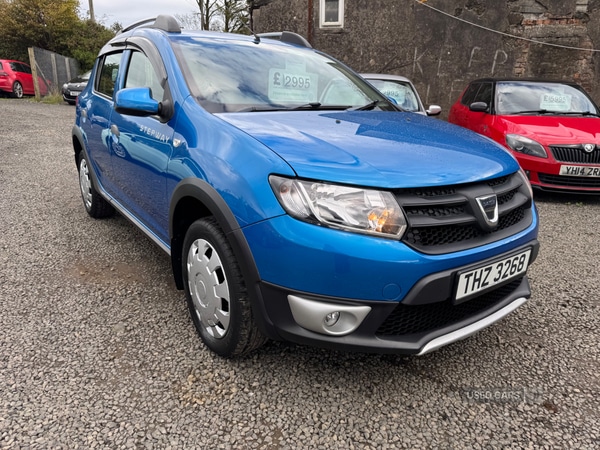 Used Dacia Sandero Stepway 2015 for sale - 76190341: Photo 4